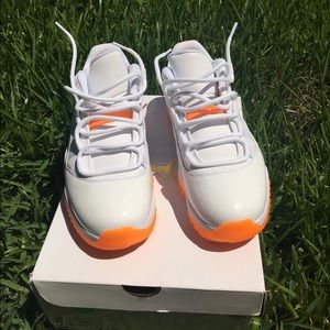 Jordan 11 low citrus 🍊